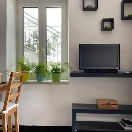 Tra Mari E Monti Apartamento *