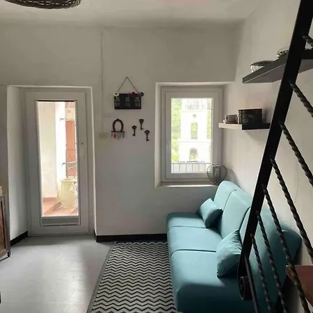 Tra Mari E Monti Apartamento Mangia